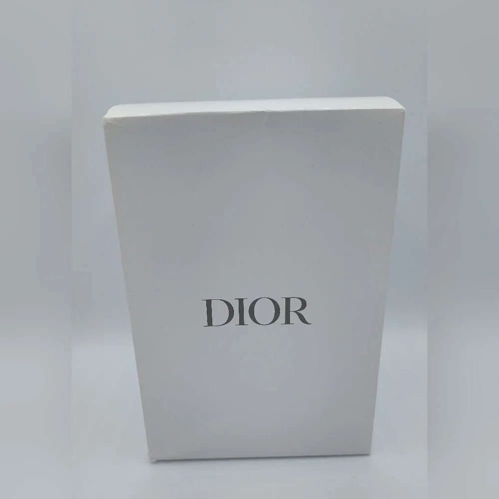 Dior Beauty 2023 Coffret Pleated White Drawstring Pouch Bag New In Box Gift